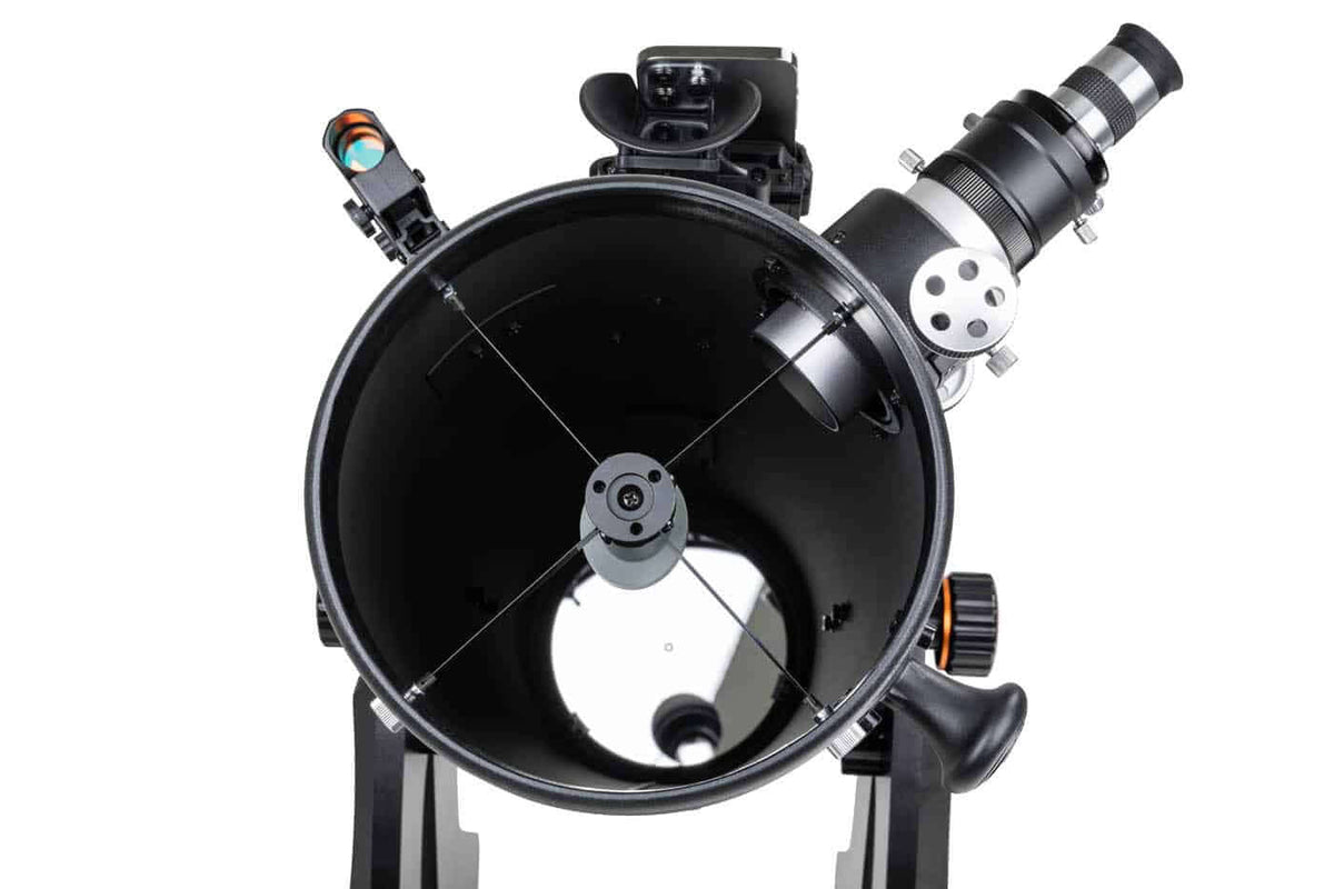 Celestron StarSense Explorer 8” Dobsonian telescopio con specchio parabolico e puntamento assistito, vista interna.