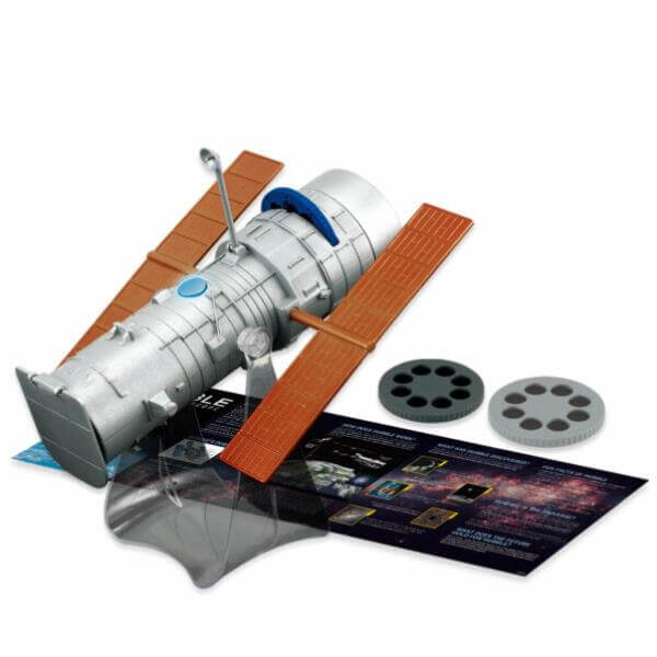 Proiettore Hubble Space Telescope di Ambo Funtamin, con dischi per immagini spaziali e guida educativa.
