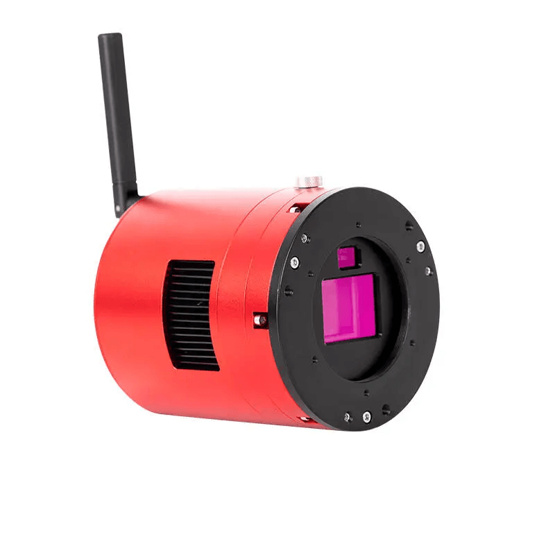 Fotocamera ZWO ASI2600MC AIR con sensore Sony IMX571 e guida integrata per astrofotografia, colore rosso, vista laterale.