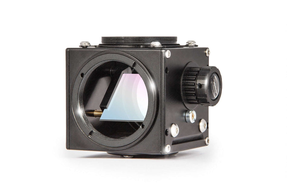 Baader FlipMirror II con tre porte per fotocamere, spettrografi e guida fuori asse; adattabile per oculari e binoviewer.