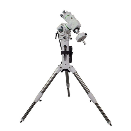 Montatura SkyWatcher AZ-EQ5 GT SynScan per astrofotografia, modalità equatoriale e altazimutale, con trasmissione a cinghia e motori stepper.