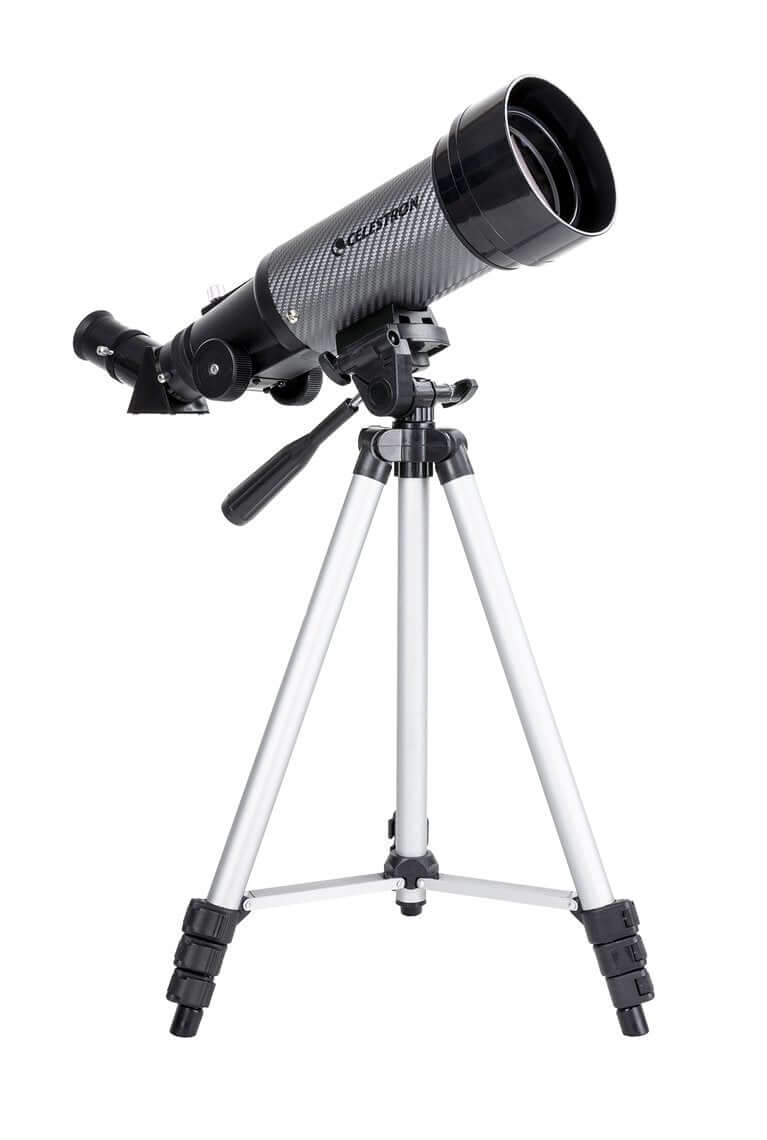 Telescopio Celestron Travelscope 70 DX su treppiede in alluminio, ideale per osservazioni terrestri e astronomiche, incluso zaino trasporto.