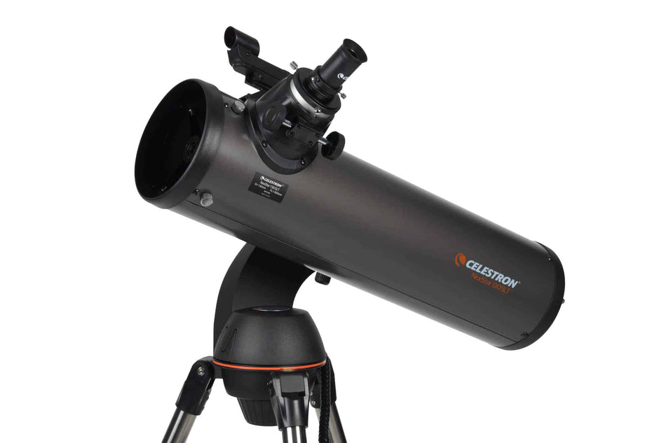 Telescopio Celestron Nexstar 130 SLT con montatura altazimutale computerizzata vista laterale.