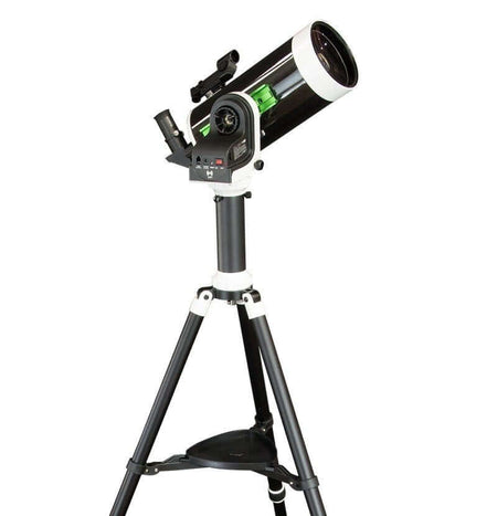 Telescopio SkyWatcher Skymax 127 AZGTi con montatura Wi-Fi AZ-GTi su treppiede, ideale per osservazione dei pianeti e della Luna.