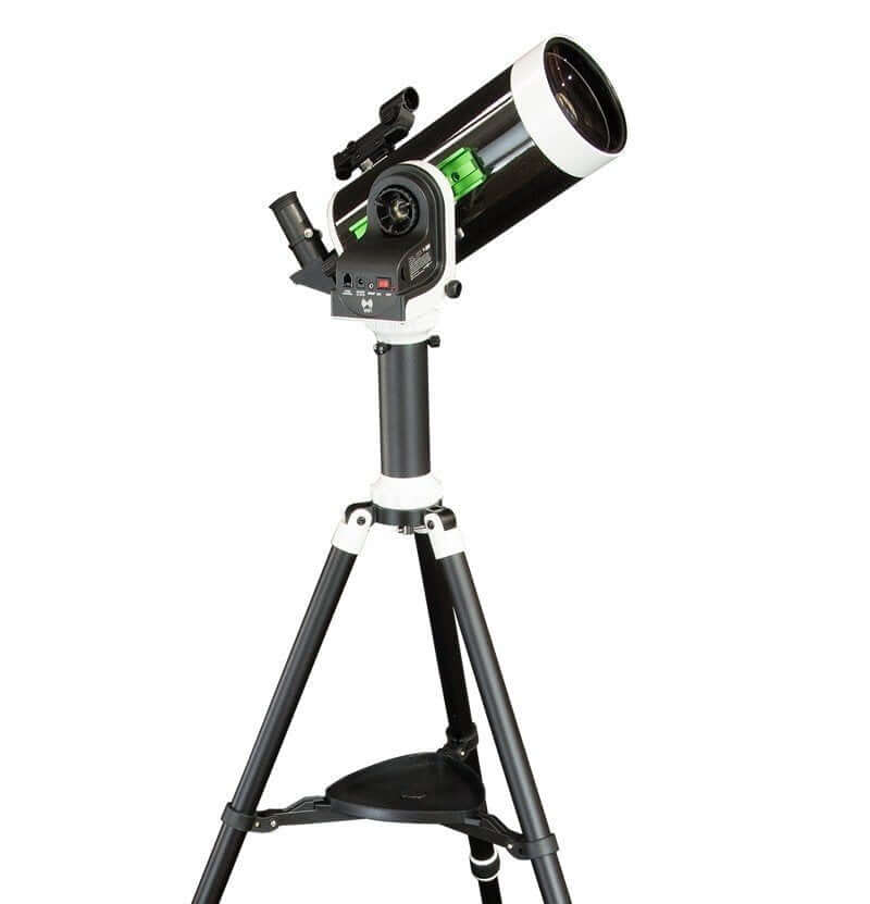 Telescopio SkyWatcher Skymax 127 AZGTi con montatura Wi-Fi AZ-GTi su treppiede, ideale per osservazione dei pianeti e della Luna.