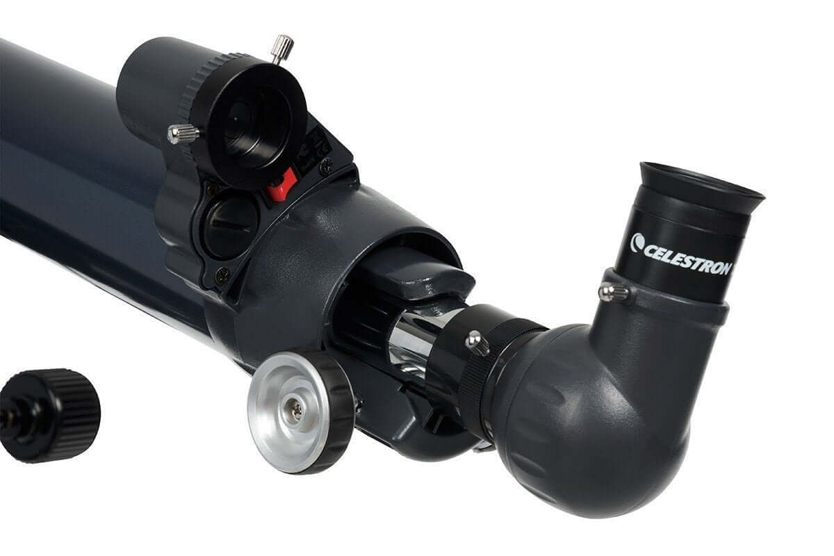 Dettagli del telescopio Celestron Astromaster 70EQ con montatura EQ per osservazioni astronomiche, adatto ai principianti.