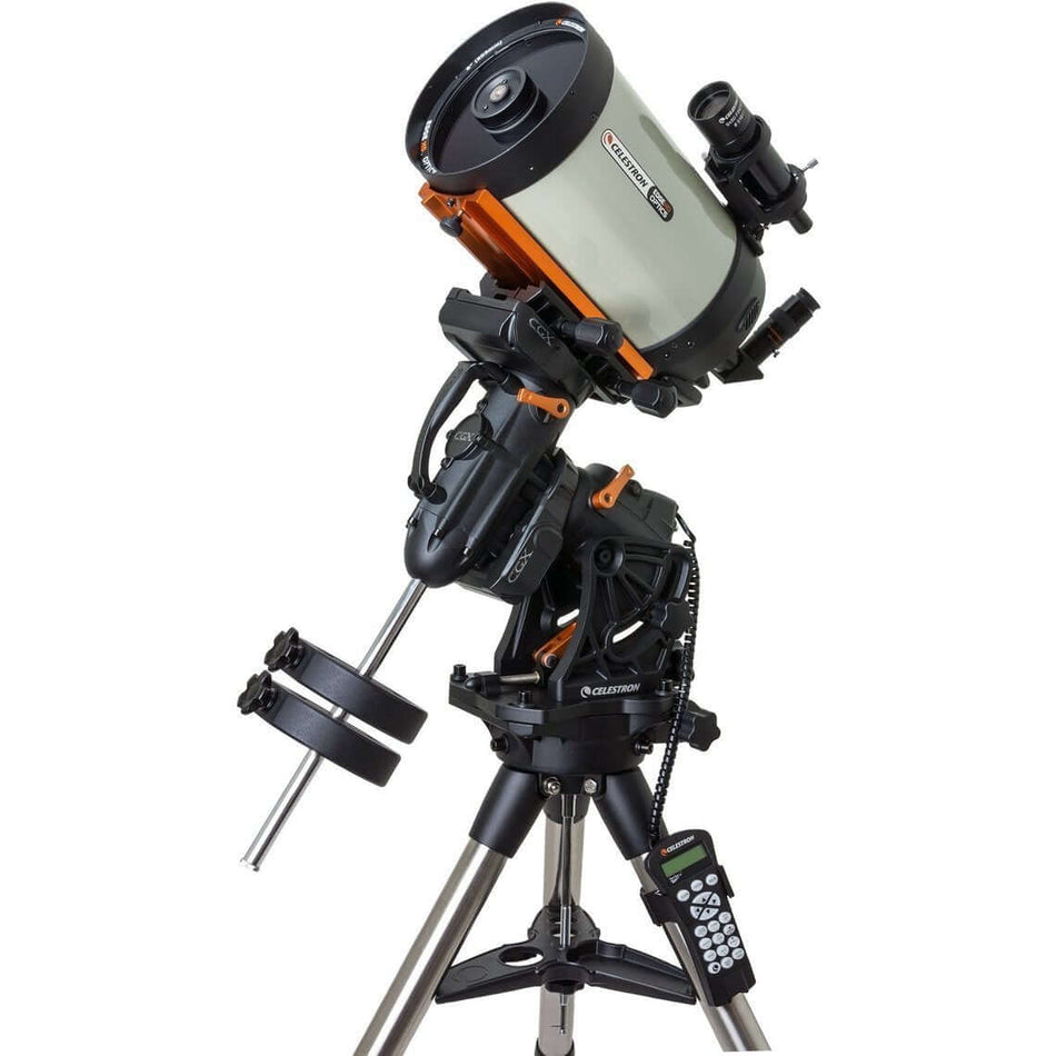 Telescopio Celestron CGX EdgeHD 8" con montatura equatoriale, ottiche Schmidt-Cassegrain per alta definizione astrografica.