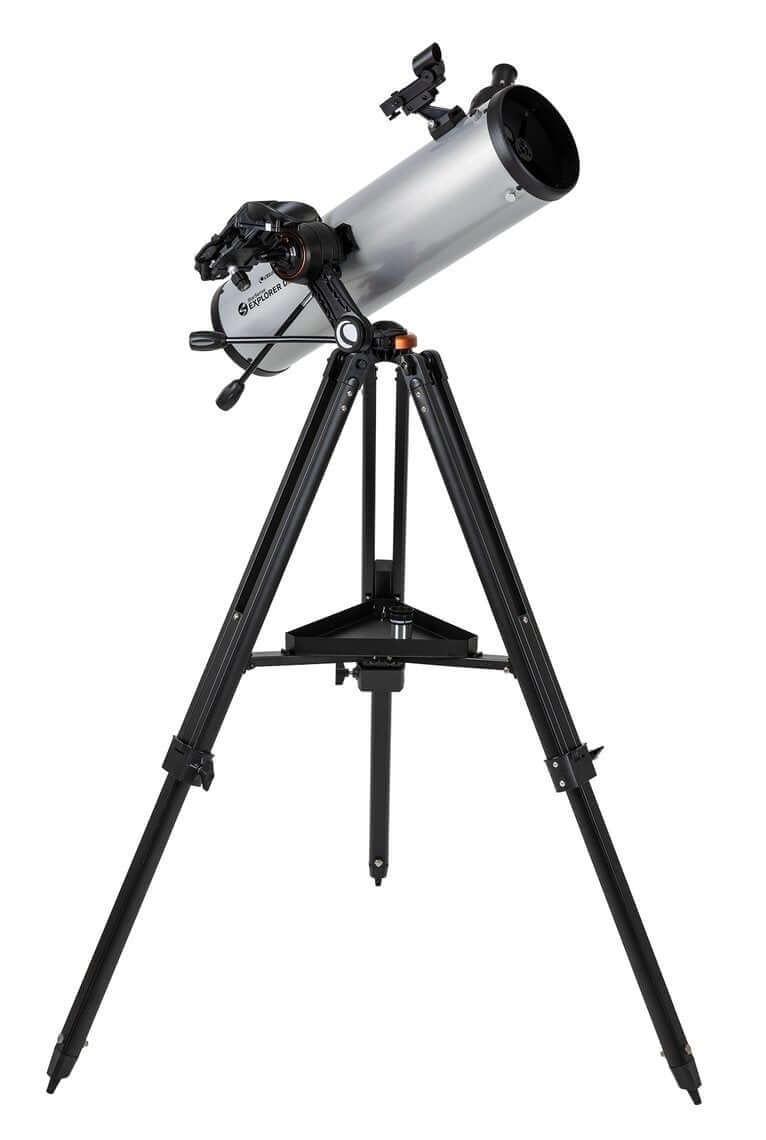 Telescopio Celestron StarSense Explorer DX 130AZ su treppiede nero