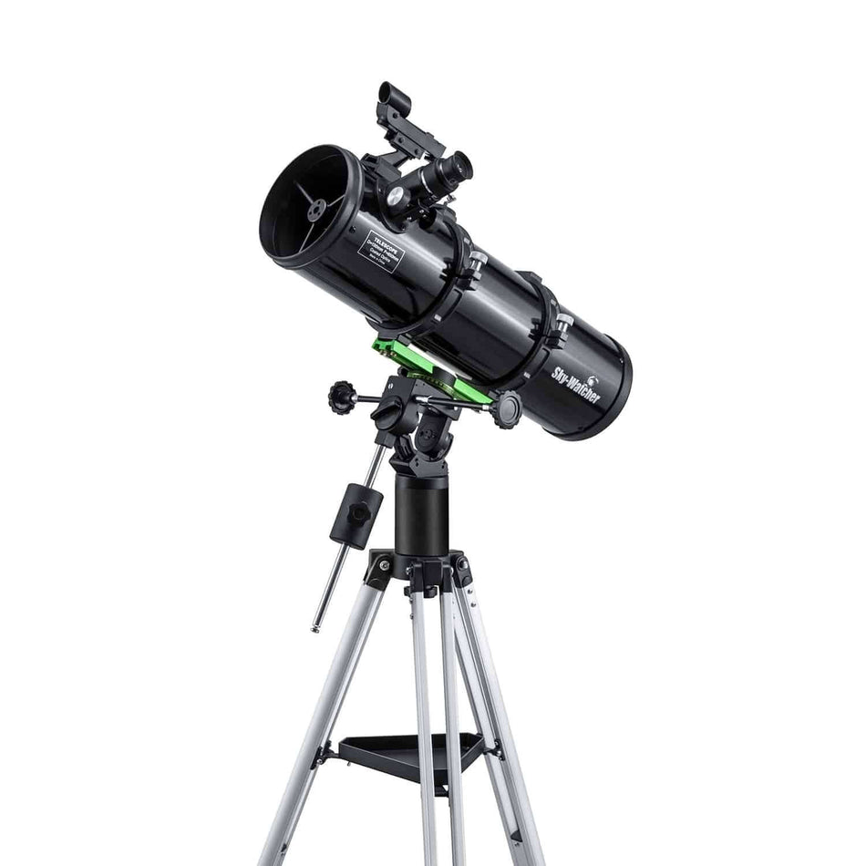 Telescopio SkyWatcher Newton 130/650 su montatura CQ40, ideale per immagini nitide e prive di aberrazioni, f/5, diametro 130mm, focale 650mm.