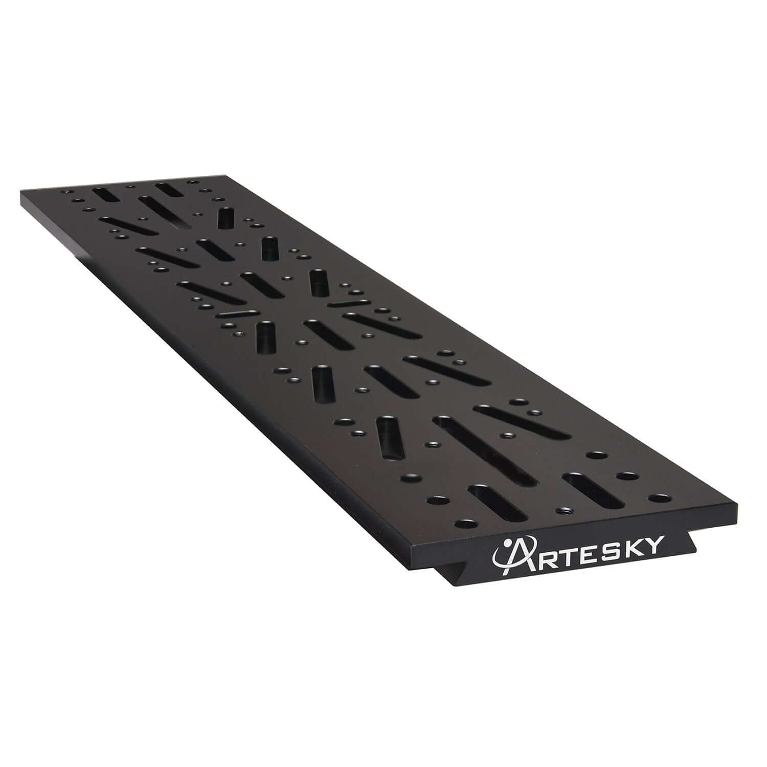 Piastra Losmandy 480mm Artesky, ideale per telescopi, compatibile con montature Losmandy, vista angolare del design resistente.