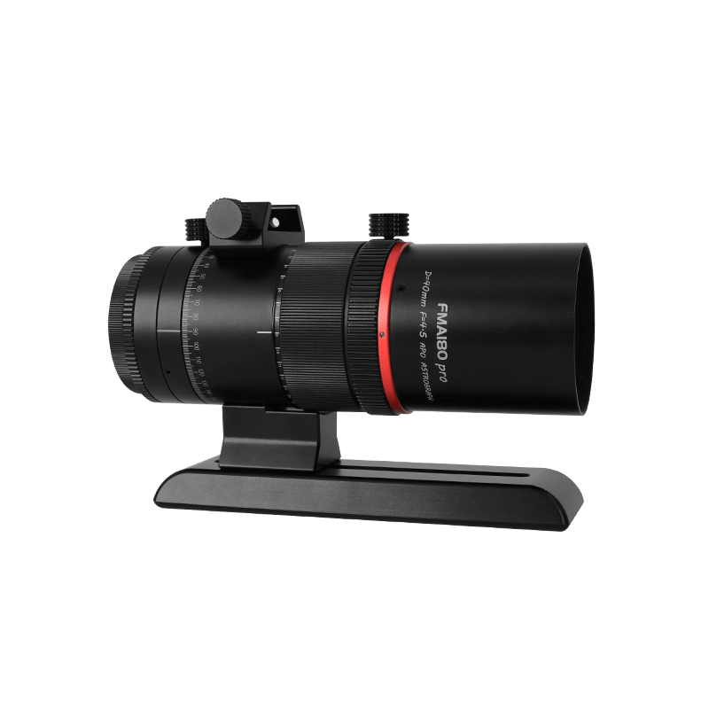 Teleobiettivo Askar FMA180 PRO f/4.5 per astrofotografia, rifrattore APO tripletto con vetro ED, alta qualità immagine e correzione eccellente.