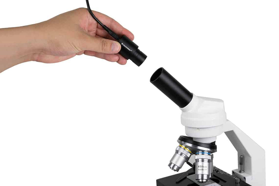Celestron Digital Microscope Imager 2MPx su microscopio
