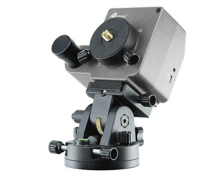 Astroinseguitore iOptron SkyTracker Pro con cannocchiale polare illuminato e regolazione della luminosità, montabile su treppiede.