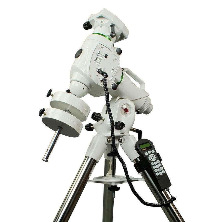 Montatura equatoriale SkyWatcher EQ6-R Pro Synscan con motorizzazione ibrida e pulsantiera per astrofotografia, fino a 20 Kg.