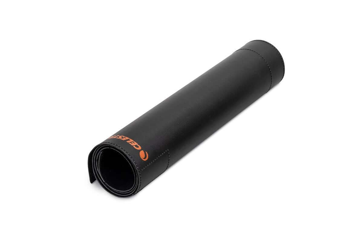 Paraluce Celestron in foamex per telescopi C9.25 e C11, accessorio per ridurre la condensa e proteggere il tubo ottico.