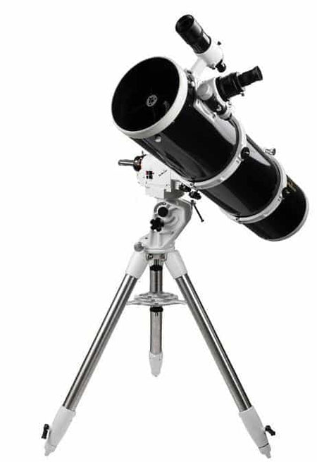 Telescopio Newton 250/1200 su montatura AZ-EQ6 Synscan GoTo