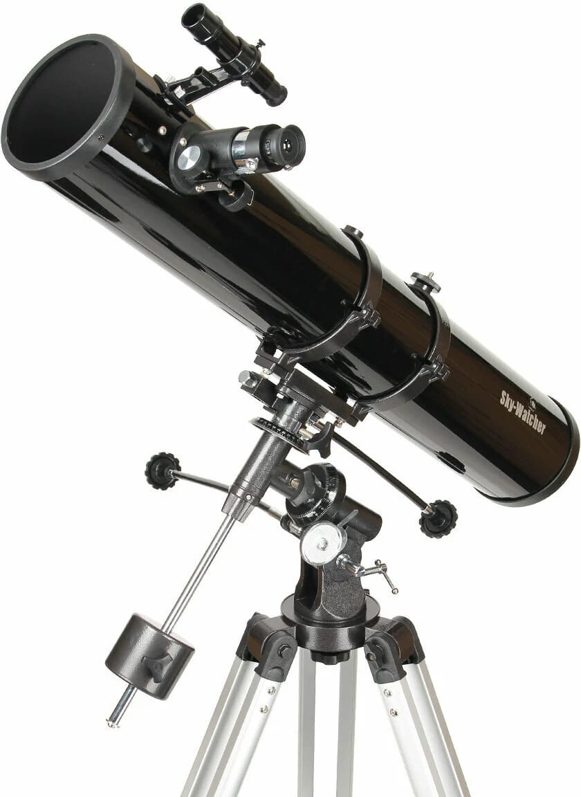 Telescopio Sky-Watcher Newton SkyHawk 114/900 su montatura equatoriale EQ1