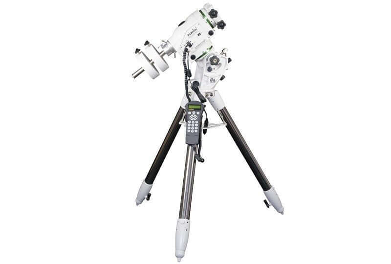Montatura SkyWatcher AZ-EQ6 GoTo Equatoriale Altazimutale per astrofotografia, capace di supportare due telescopi, dotata di SynScan.