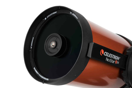 Telescopio Celestron NexStar 8SE con ottiche XLT e montatura computerizzata.