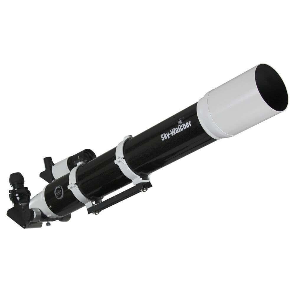 Alt Tag: Telescopio SkyWatcher Evostar 100ED apocromatico, ideale per astrofotografia, con valigetta in alluminio.